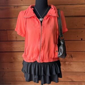 Vintage Y2k Wet Seal Zip Up Coral Color Short Sleeve
Jacket Size XL